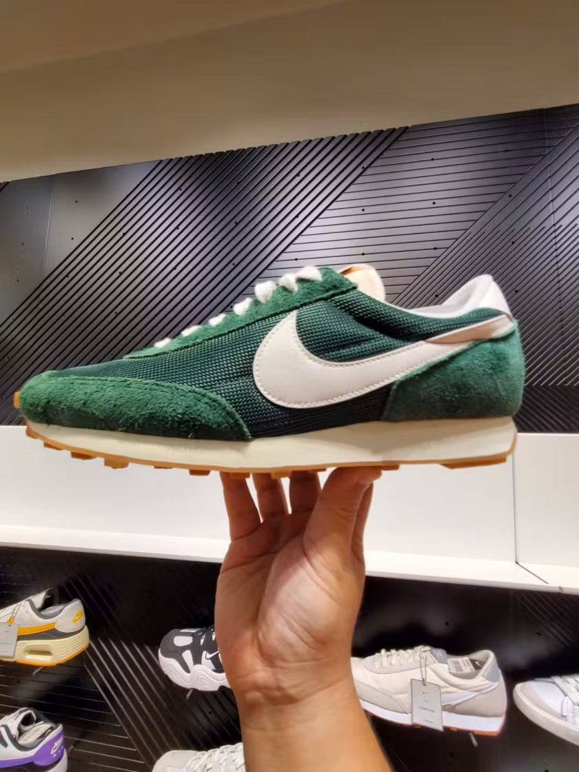 (Women) Nike Daybreak Vintage 'White Stadium Green' DX0751-300 (Women) Nike Daybreak Vintage 'White Stadium Green' DX0751-300